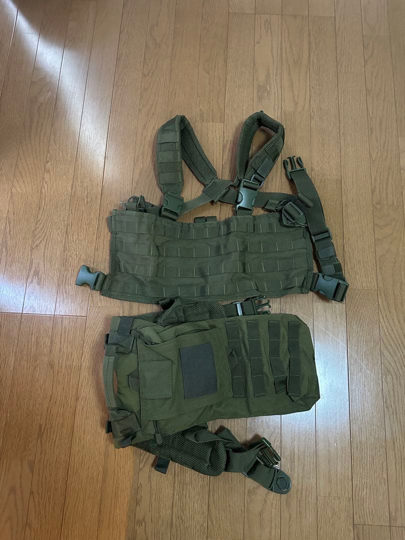 オリーブドラブ チェストリグキャメル入り付き