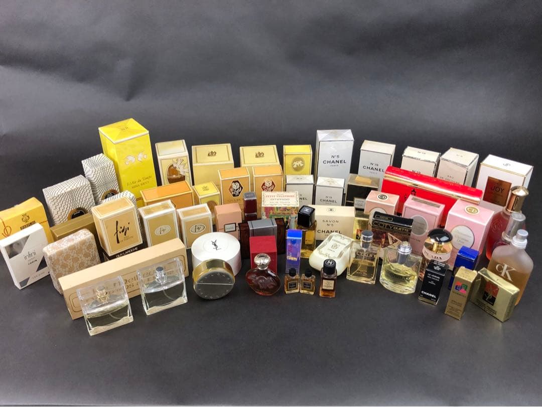 v*m様 シャネル・ディオール・エルメス・ブルガリ・ジバンシィ他　香水・コスメま