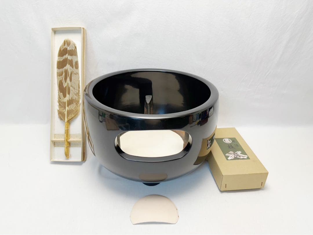 倉敷ガラス 酒瓶 黄緑色 八角形ガラスボトル 外村吉之助