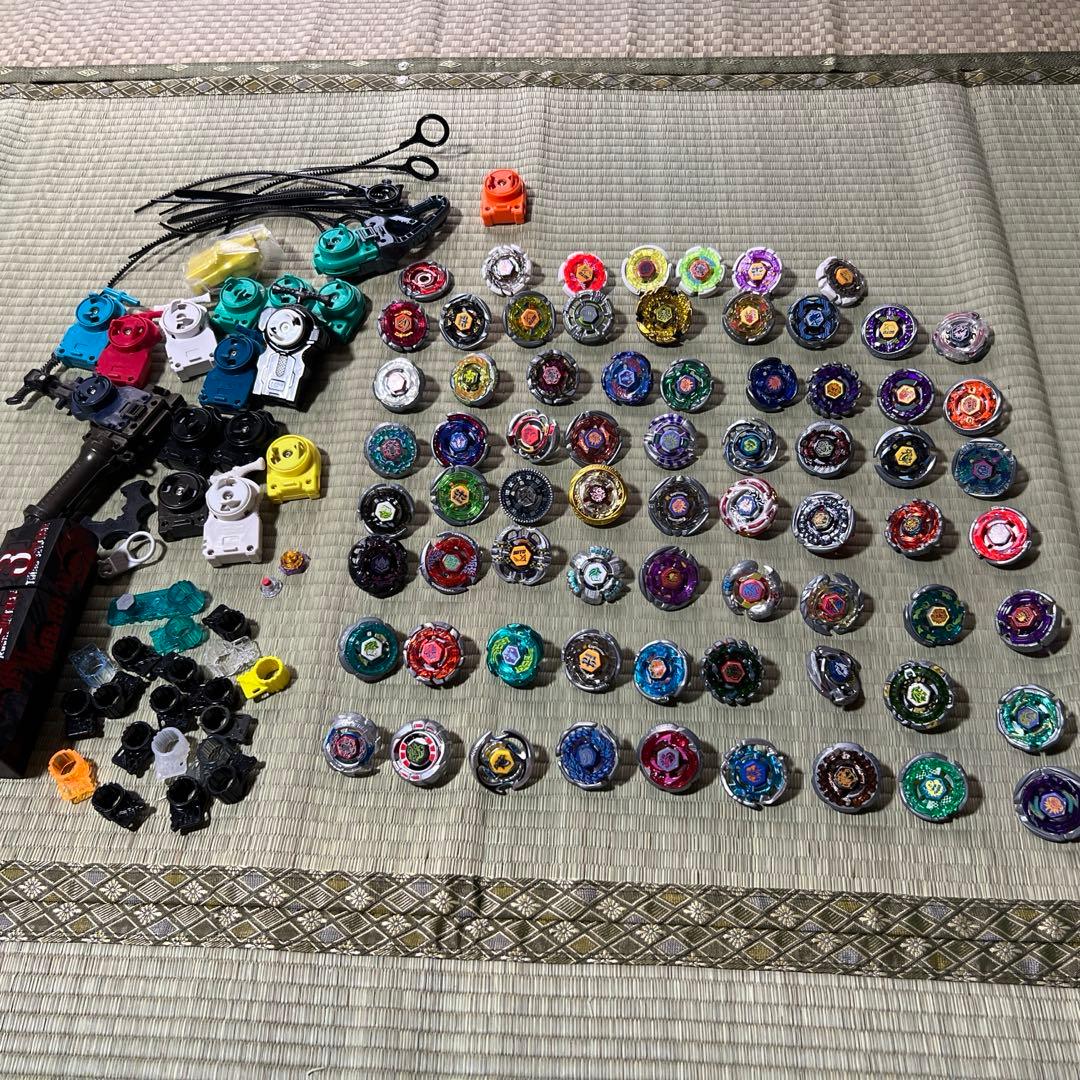 【希少】メタルファイト　ベイブレード　約70個　ランチャー　大量　まとめ売り