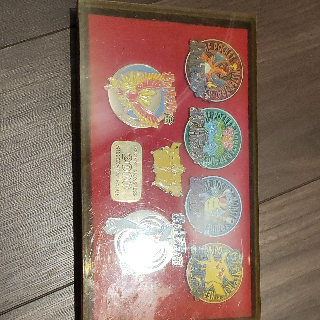 ポケットモンスター2000メモリアルバッジ