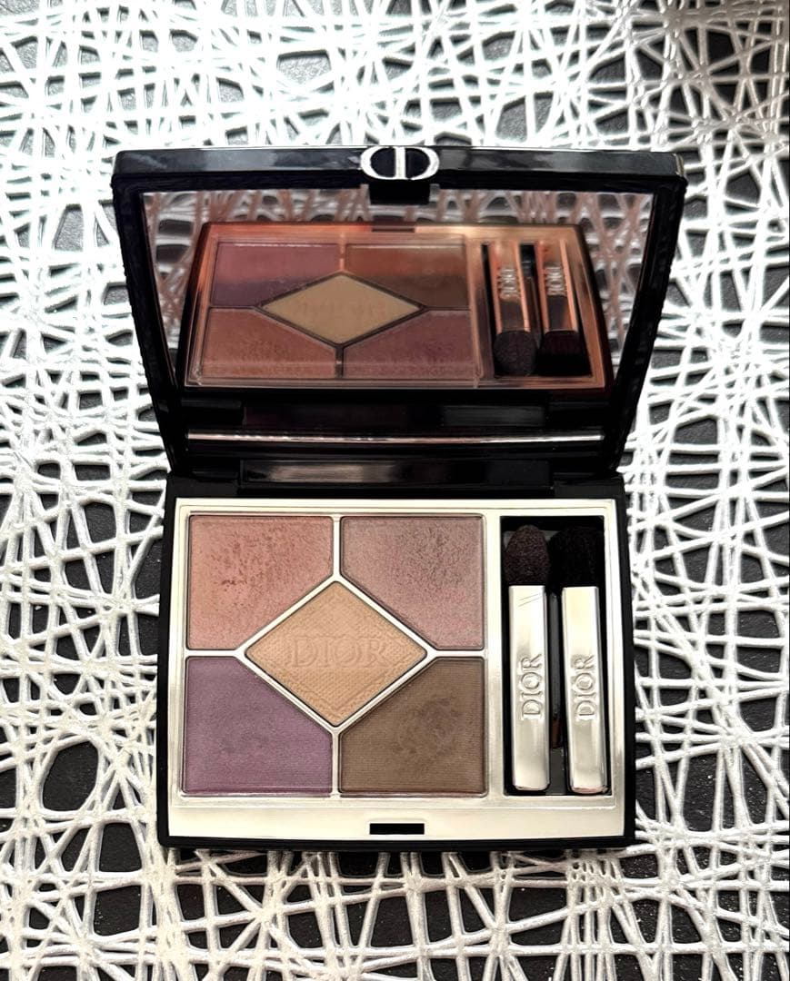 DIOR 限定　874 ミスティーアイリス