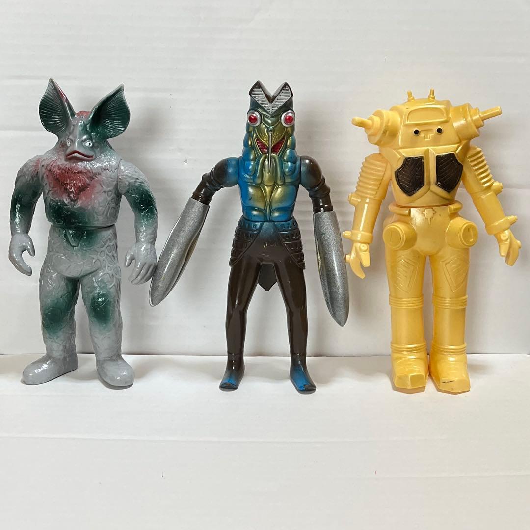 ☆ウルトラ怪獣シリーズ ソフビ 15体セット レトロ☆ - メルカリ