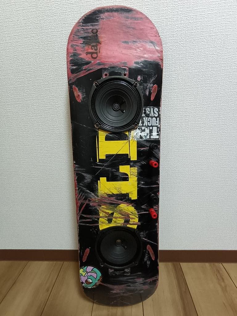 「dajac（ダジャック）」スケートボード型 スピーカー 有線接続 ハンドメイド