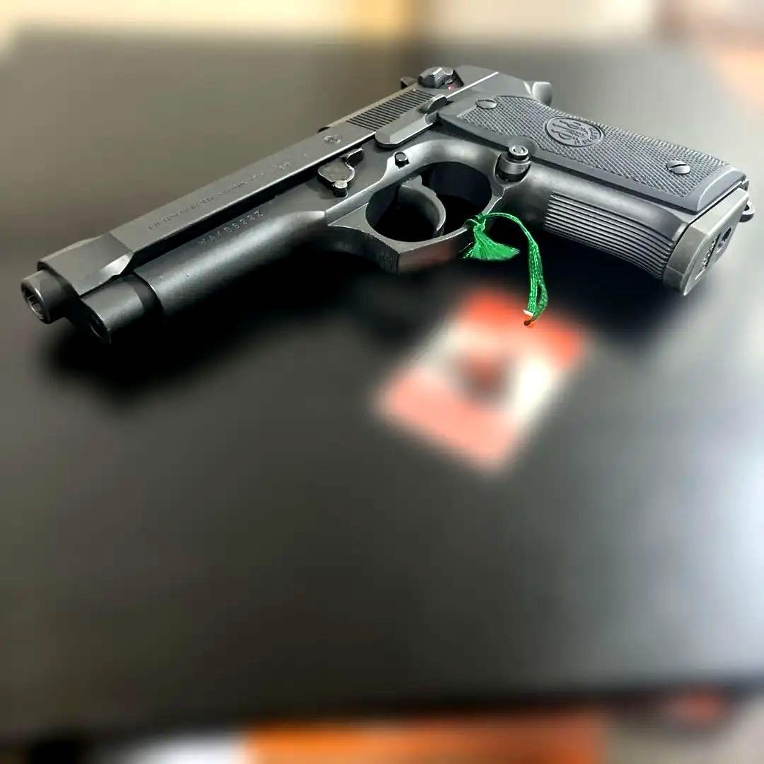 WAベレッタM92FSパーフェクトバージョンHWキャロムショット塗装美品