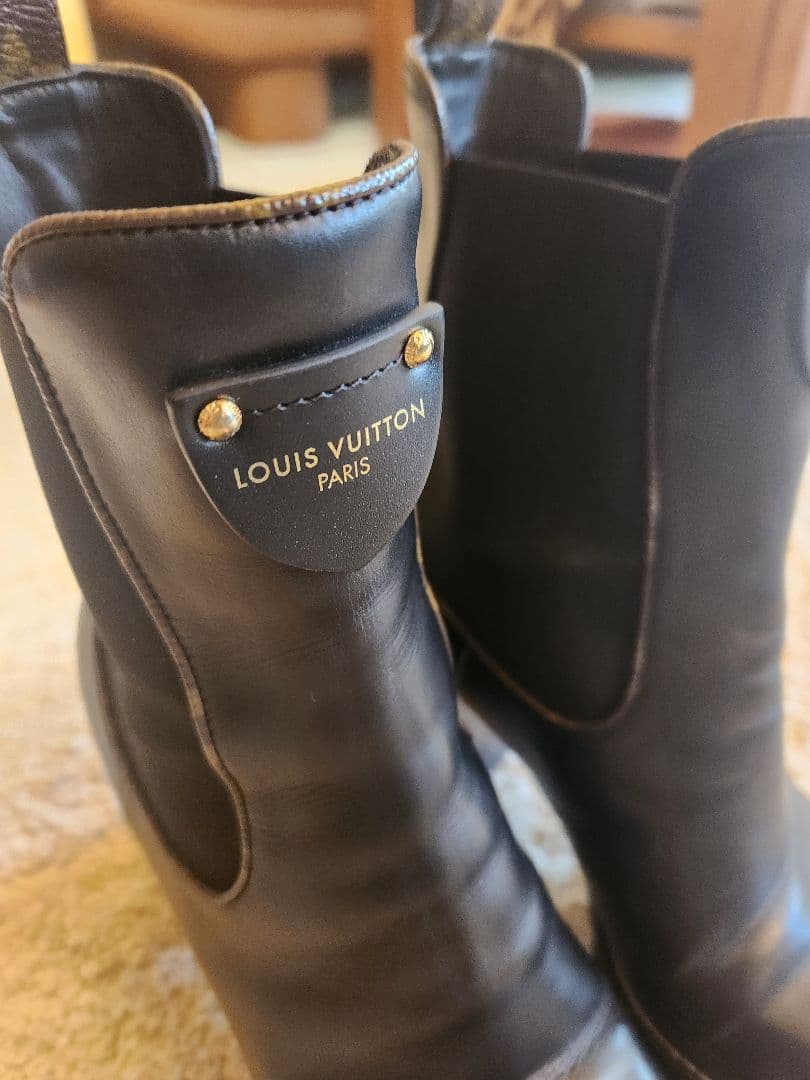 ☆美品☆ルイ・ヴィトン サイドゴアブーツ 黒　Size40