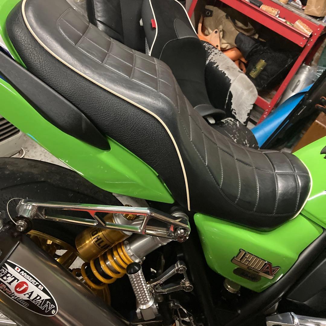 最終値下げ‼️kawasaki zrx1200ダエグ ファイナルシート