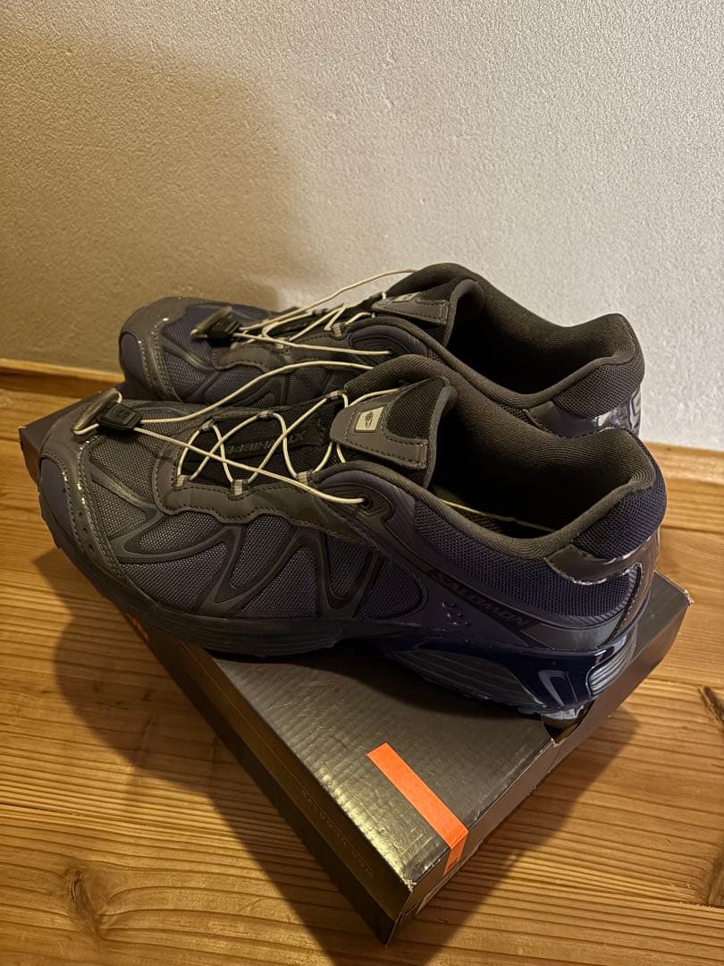 靴 SALOMON XT-WHISPER BEAMS 27.5cm