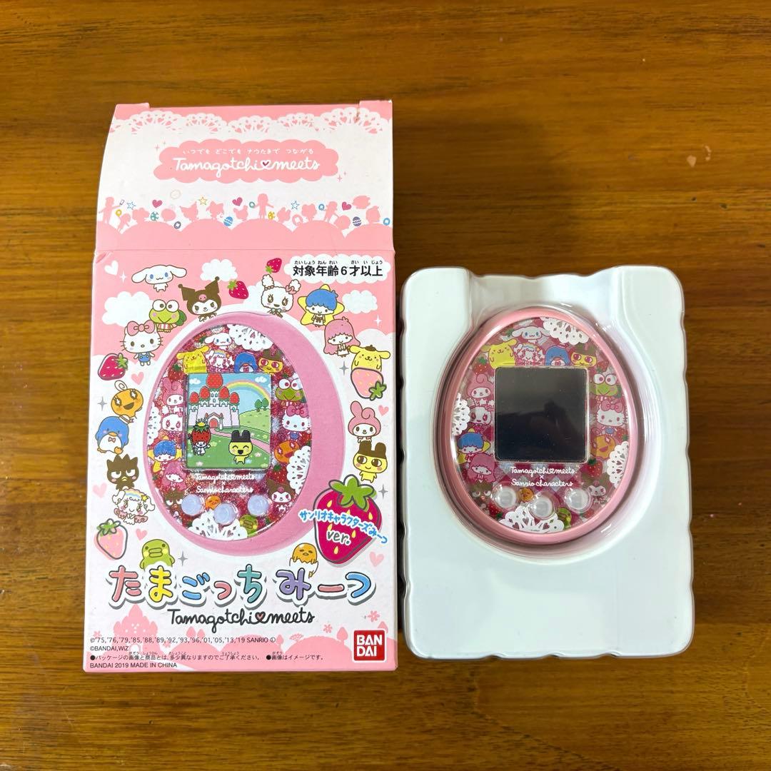 たまごっちみーつ【サンリオver. ピンク 限定データ入】 - メルカリ