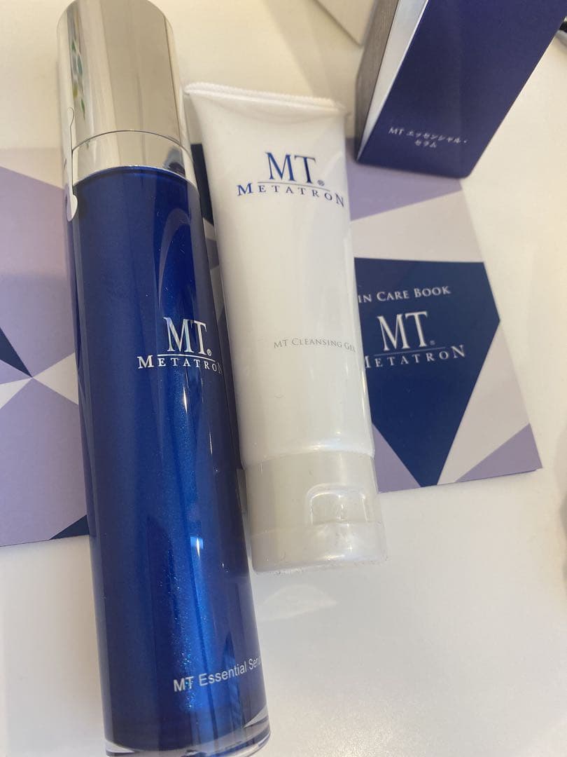 MTエッセンシャルセラム50mL新品　クレンジングジェル50mL新品