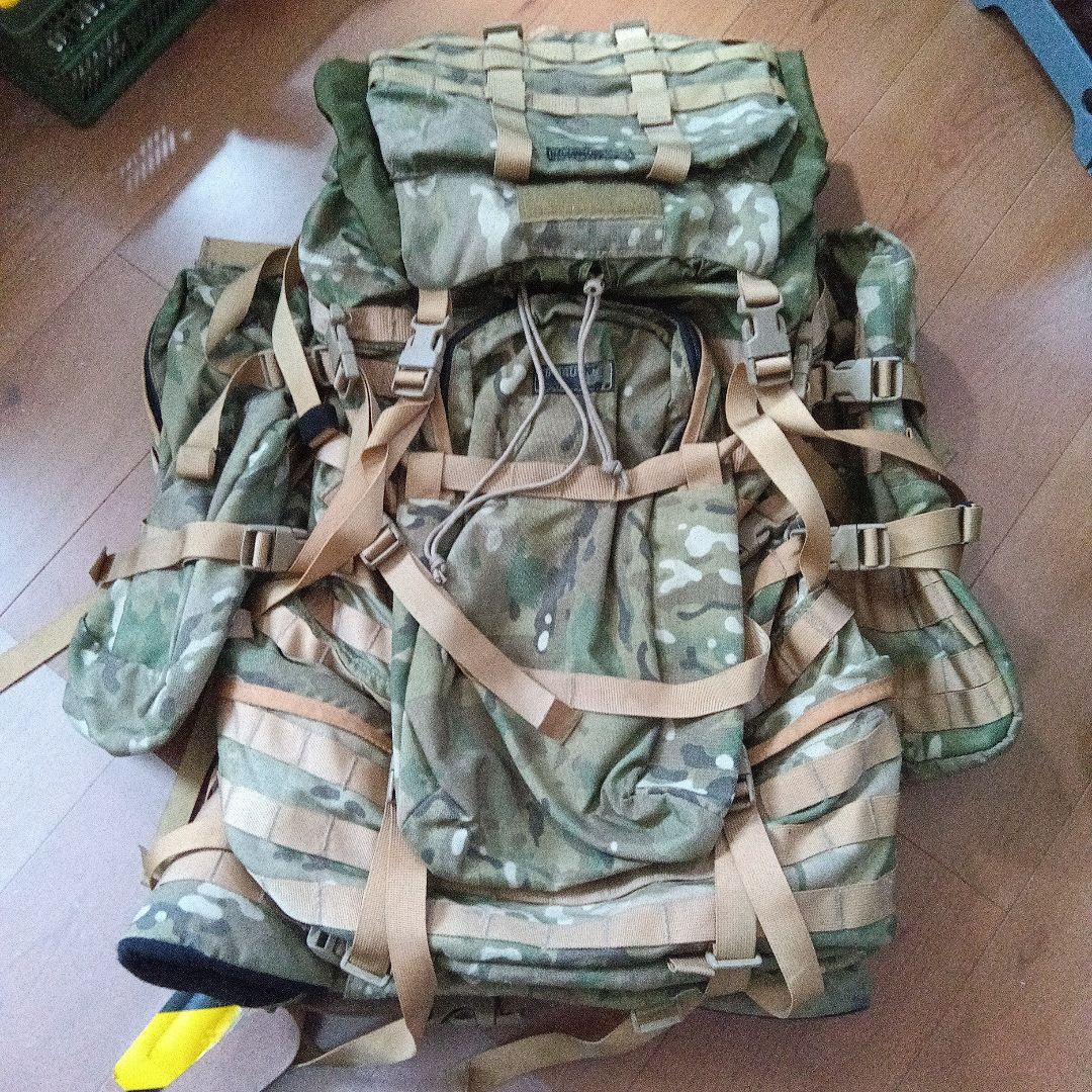 KIFARU バックパック マルチカム迷彩 付属ポーチ　セット Pack Accessory Kit – Kifaru Intl