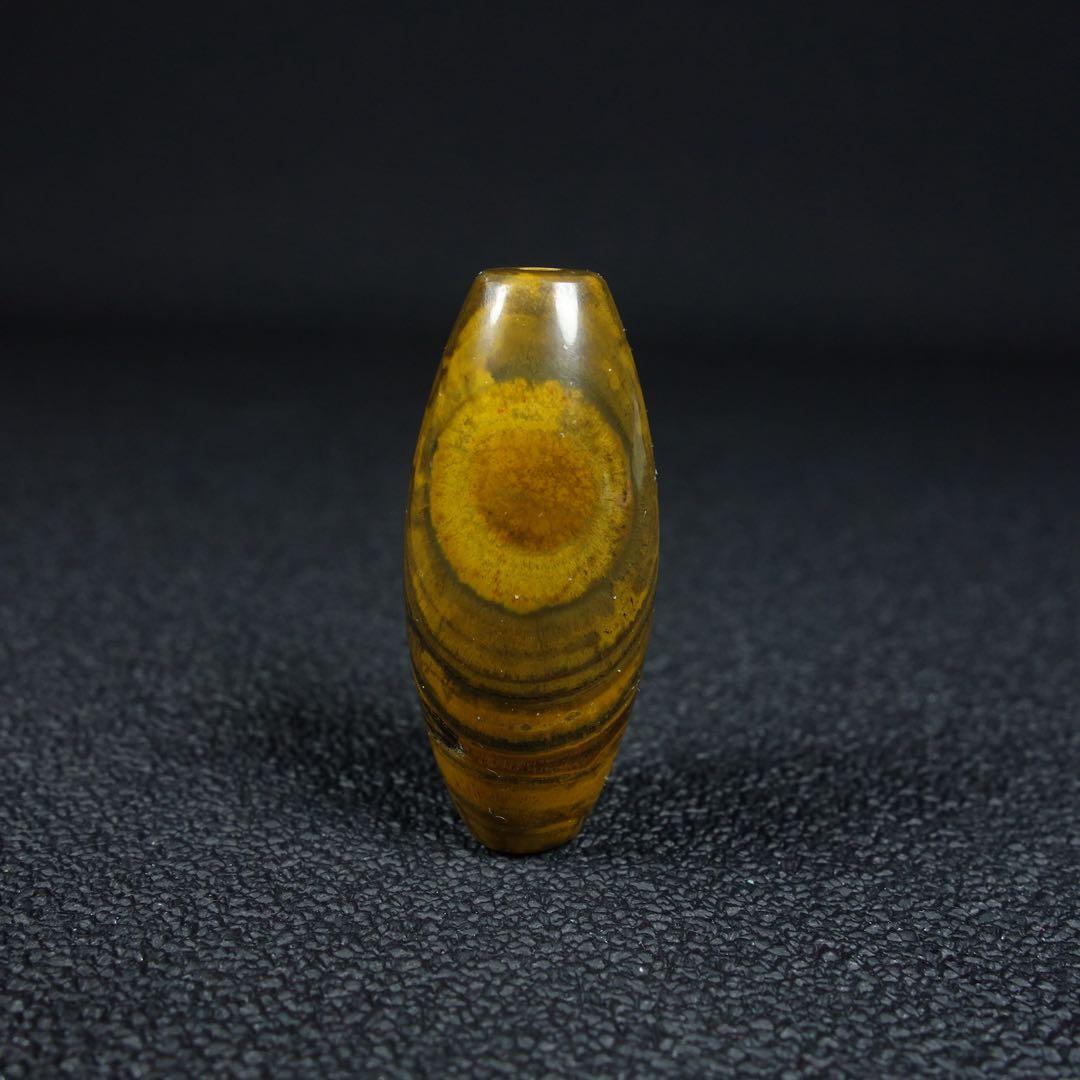 清時代 珍しい天然 T目の形 チベット 目天珠 ペンダント瑪瑙 緒締玉 アゲート