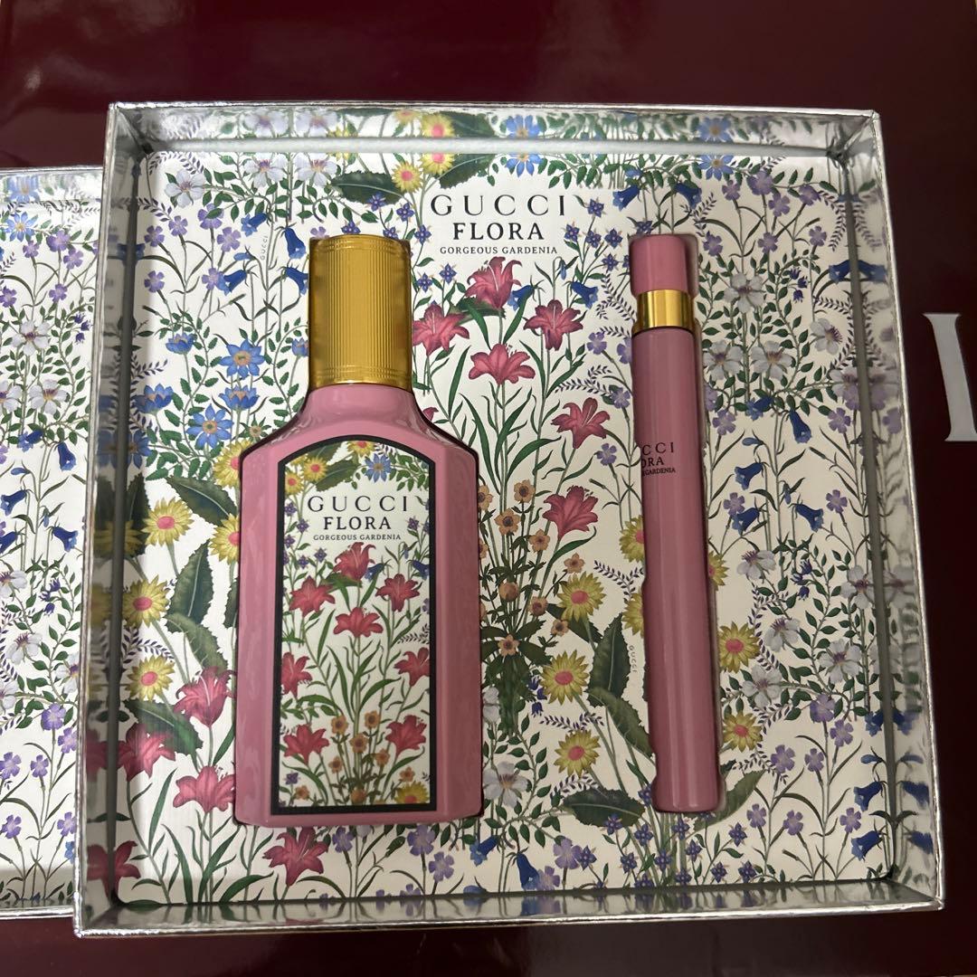 GUCCI FLORA GORGEOUS GARDENIA 香水セット