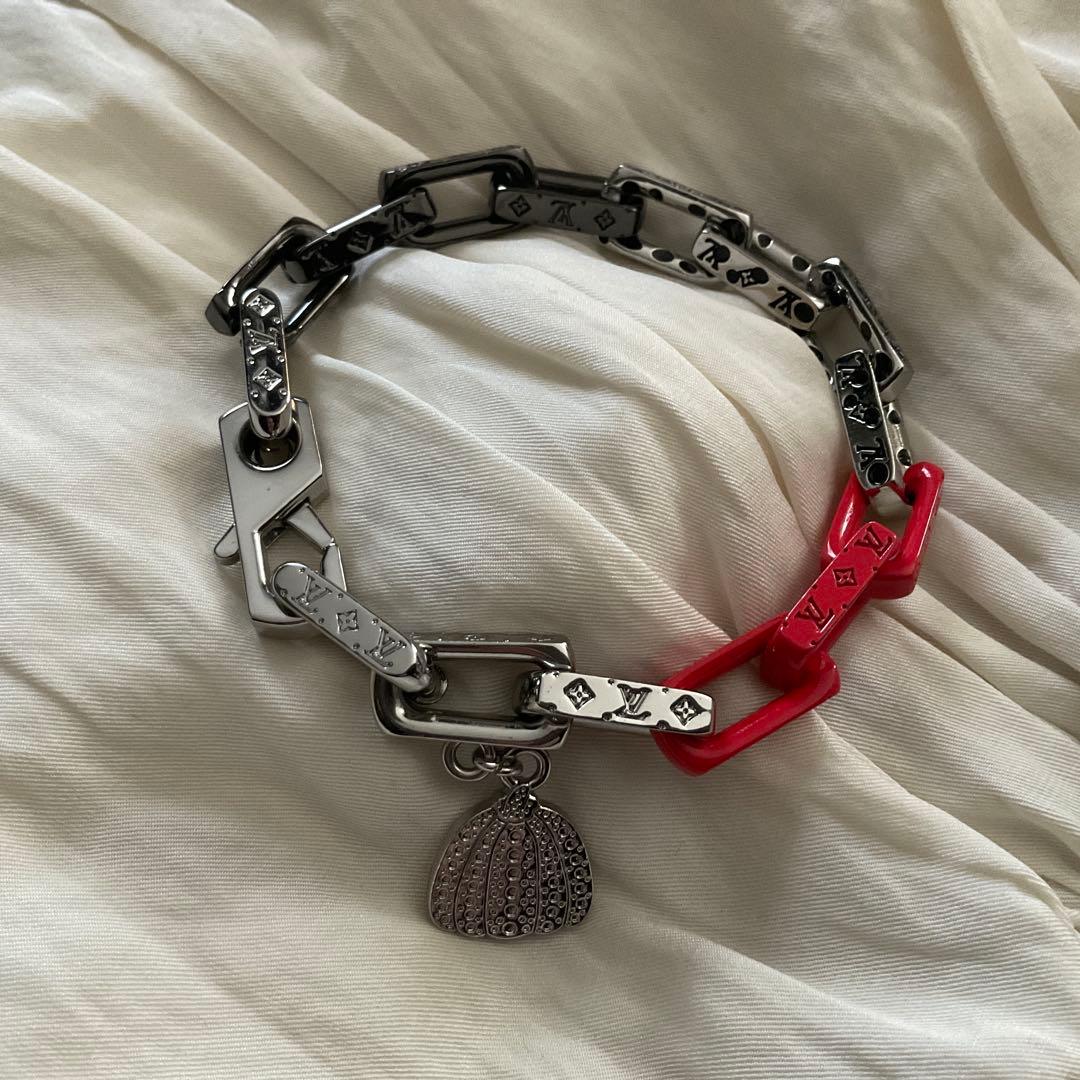 LOUIS VUITTON ブレスレット　ノベルティ