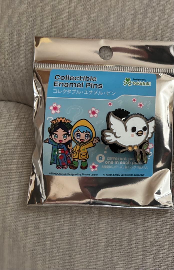 大阪万博 イタリア館 ピンバッジ 鳥 - メルカリ