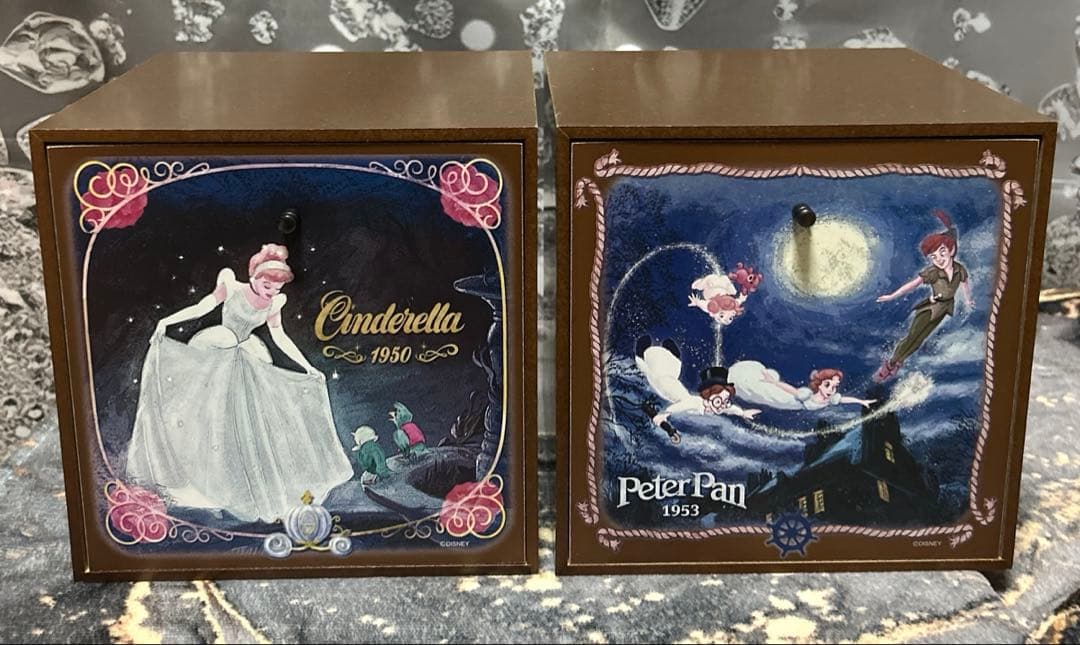 d*2様 ディズニー 木製 引き出し シンデレラ・ピーターパン 小物入れボックス
