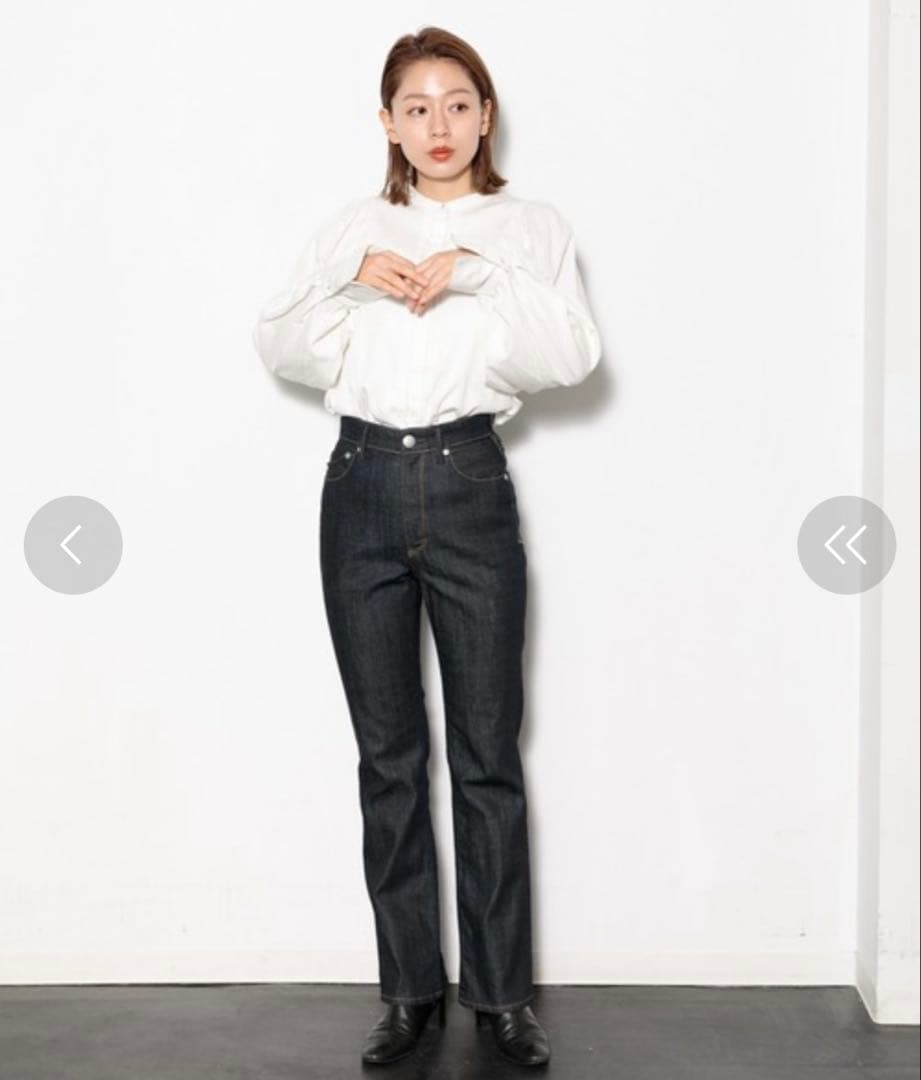 チ*)様 ヤヌーク セミフレア　23 ワンウォッシュインディゴ