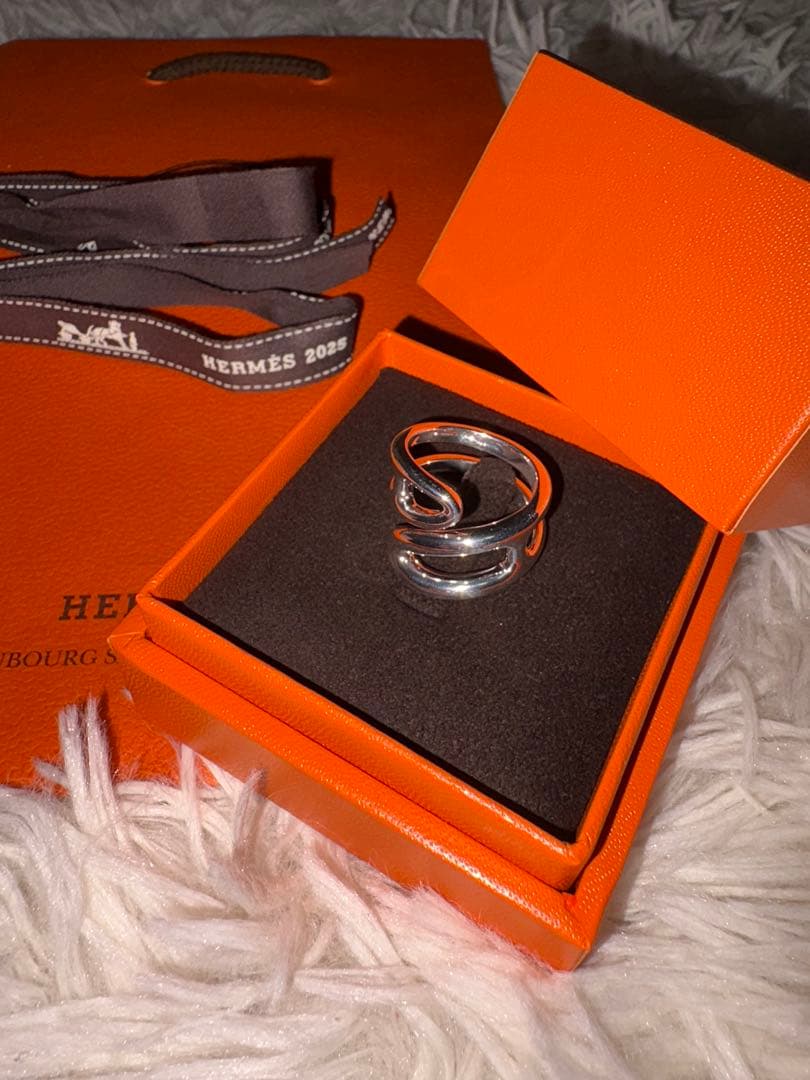 【新品未使用】エルメス シェーヌダンクルリング ツイスト パンク 51 楽天市場】HERMES エルメス シェーヌダンクル ツイスト パンク PM