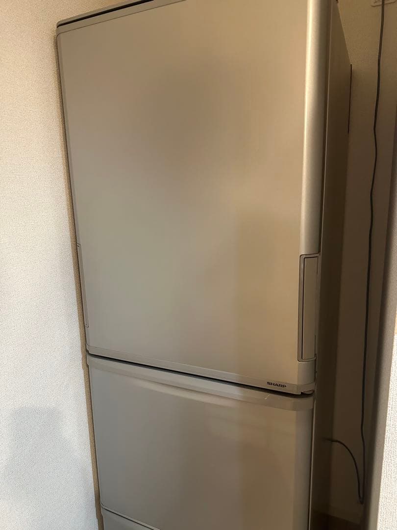 031104 SHARP ノンフロン冷凍冷蔵庫　SJ-W352E-S SJ-W352E-S 冷蔵庫 どっちもドア シルバー系 [350L /3ドア /左右開き
