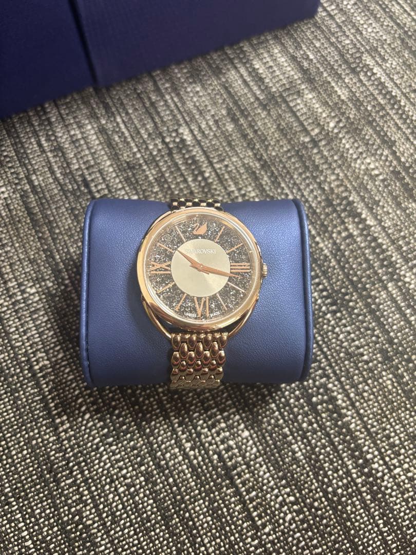 スワロフスキー　時計
