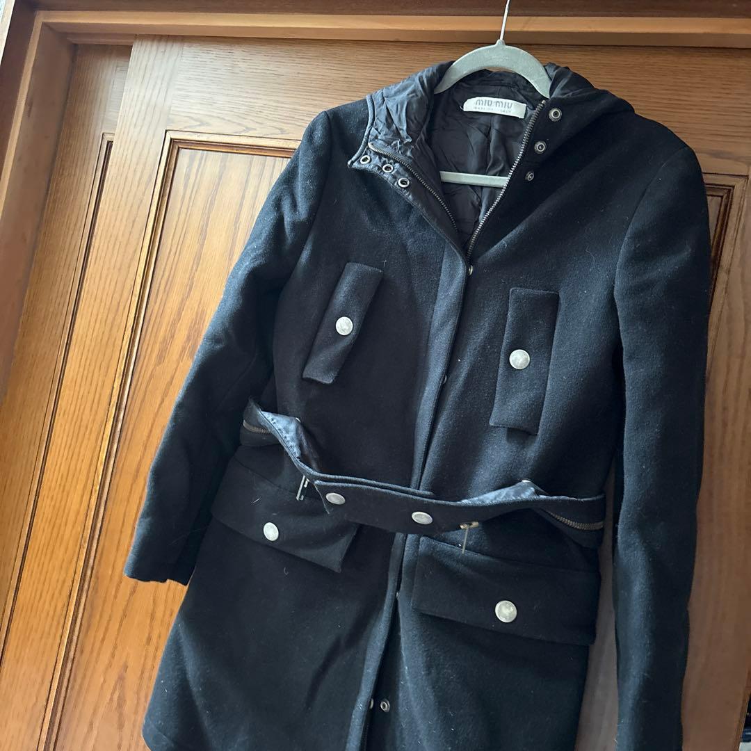 MIU MIU フード付きブラックダッフルコート