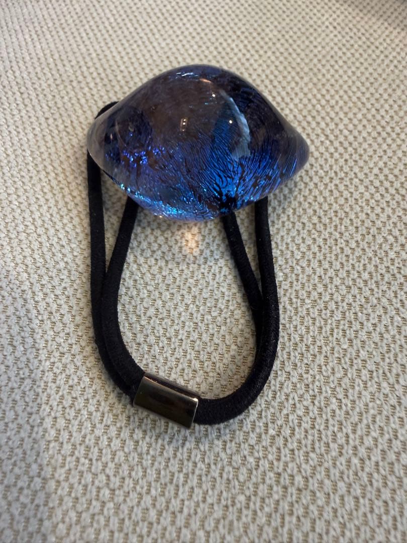 コレットマルーフ・ブルー・グラスポニー