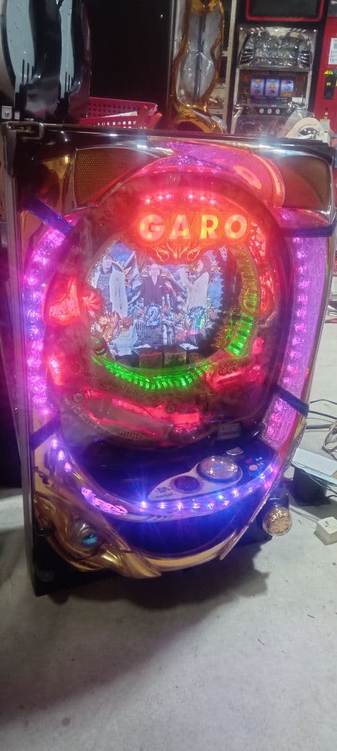 パチンコ　実機　サンセイR＆G CR牙狼　魔戒閃騎鋼XX 1/399 マックス