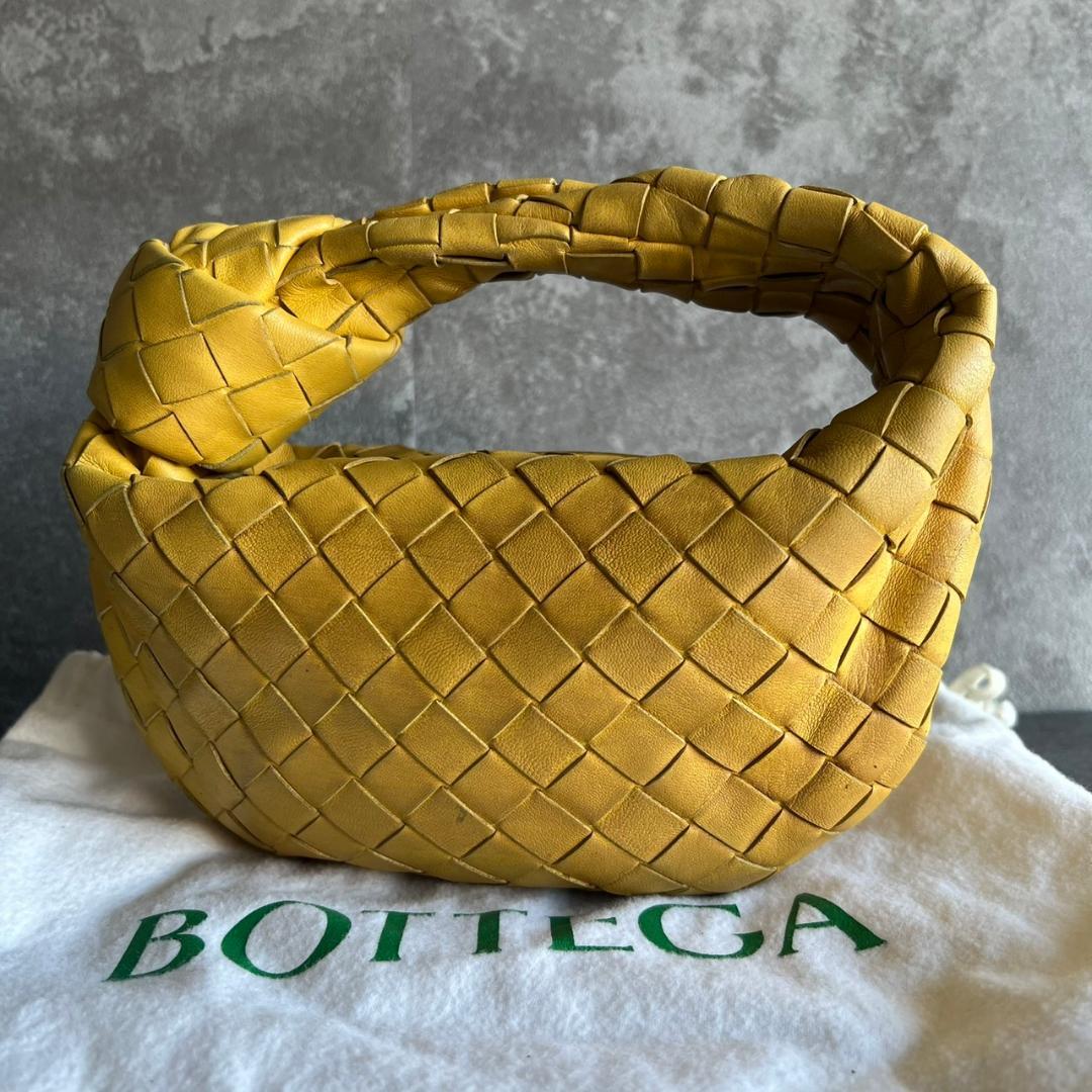 ⭐️BOTTEGA VENETA⭐️ボッテガ ミニジョディ イントレチャート