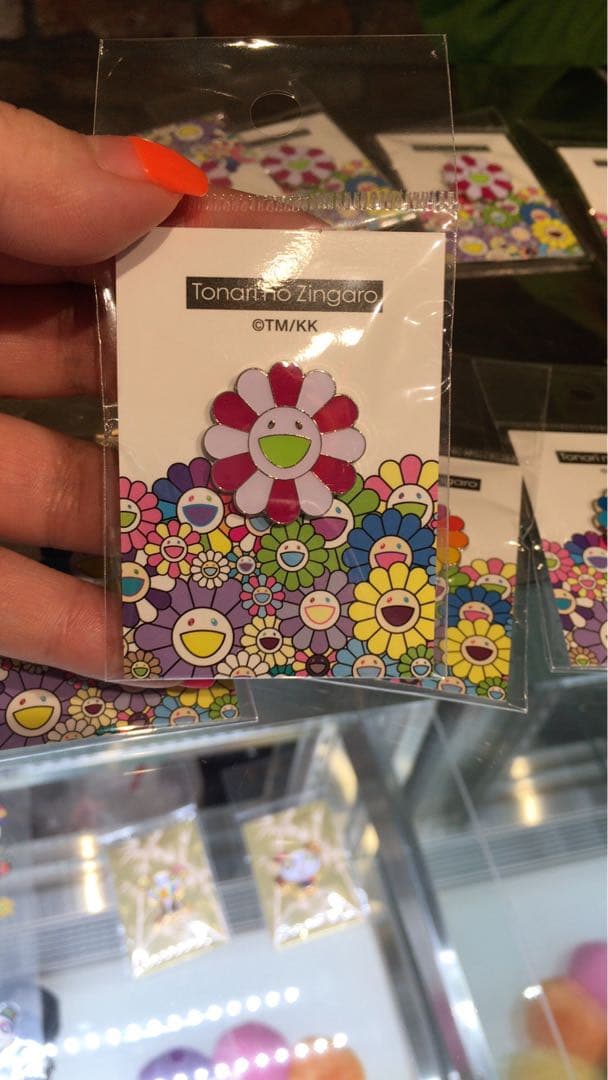 カイカイキキKAIKAIKIKIピンズ 花ブローチ村上隆ピンク2点セット新品