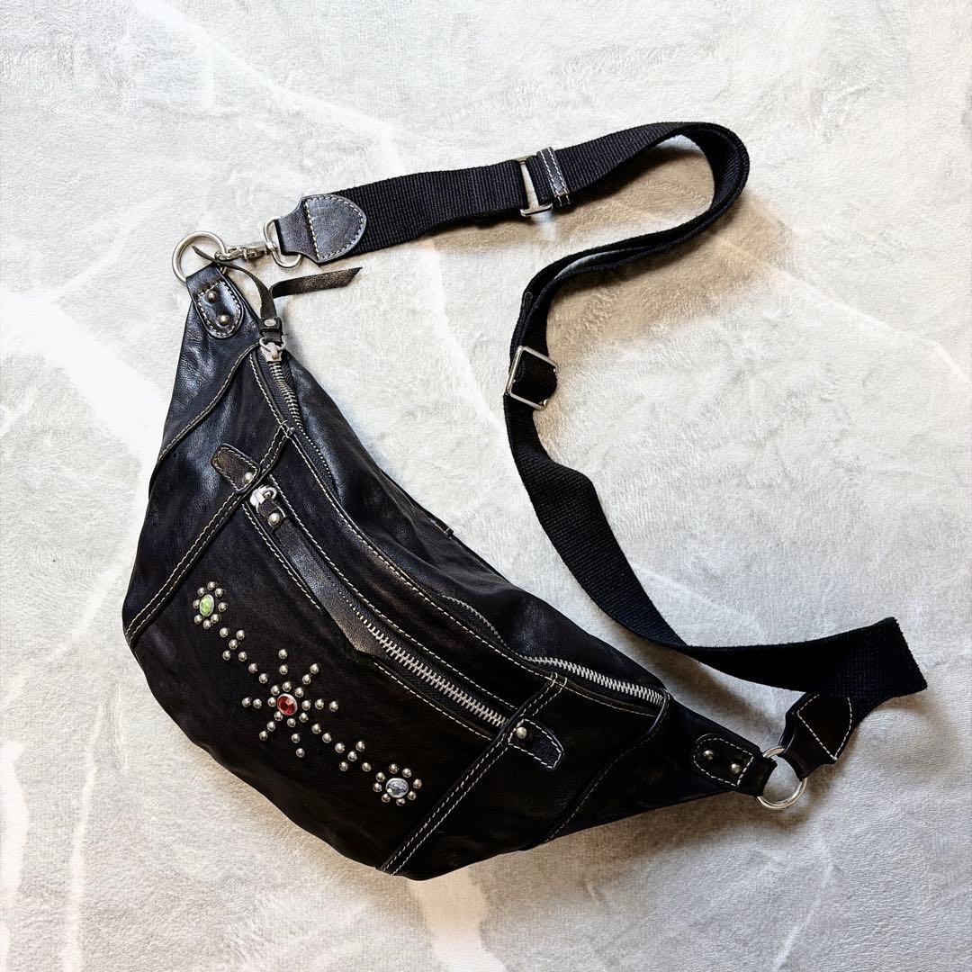 【希少】東洋エンタープライズ カーフレザー ボディバッグ スタッズ ブラック