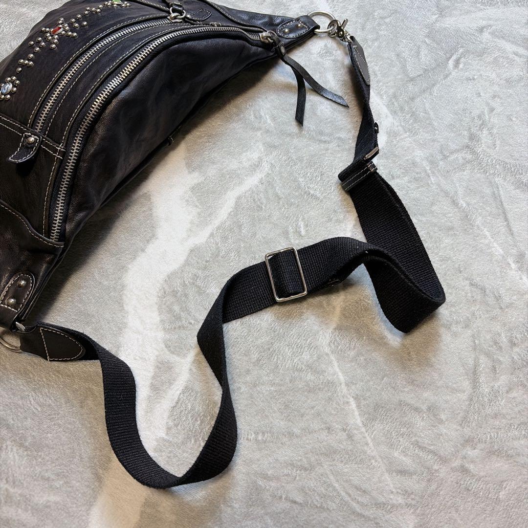 希少】東洋エンタープライズ カーフレザー ボディバッグ スタッズ ブラック