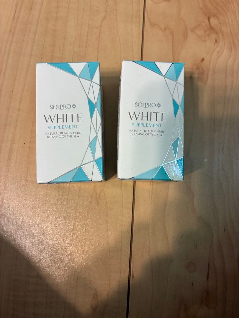 ソリュプロホワイト　SOLPRO WHITE 2箱