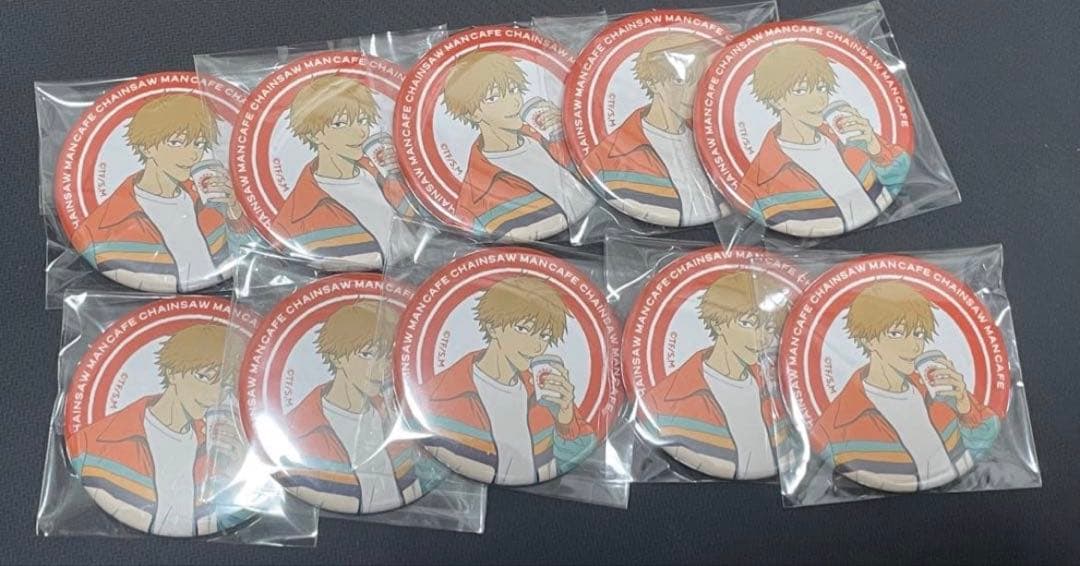 チェンソーマン　缶バッジ　デンジ　カフェ