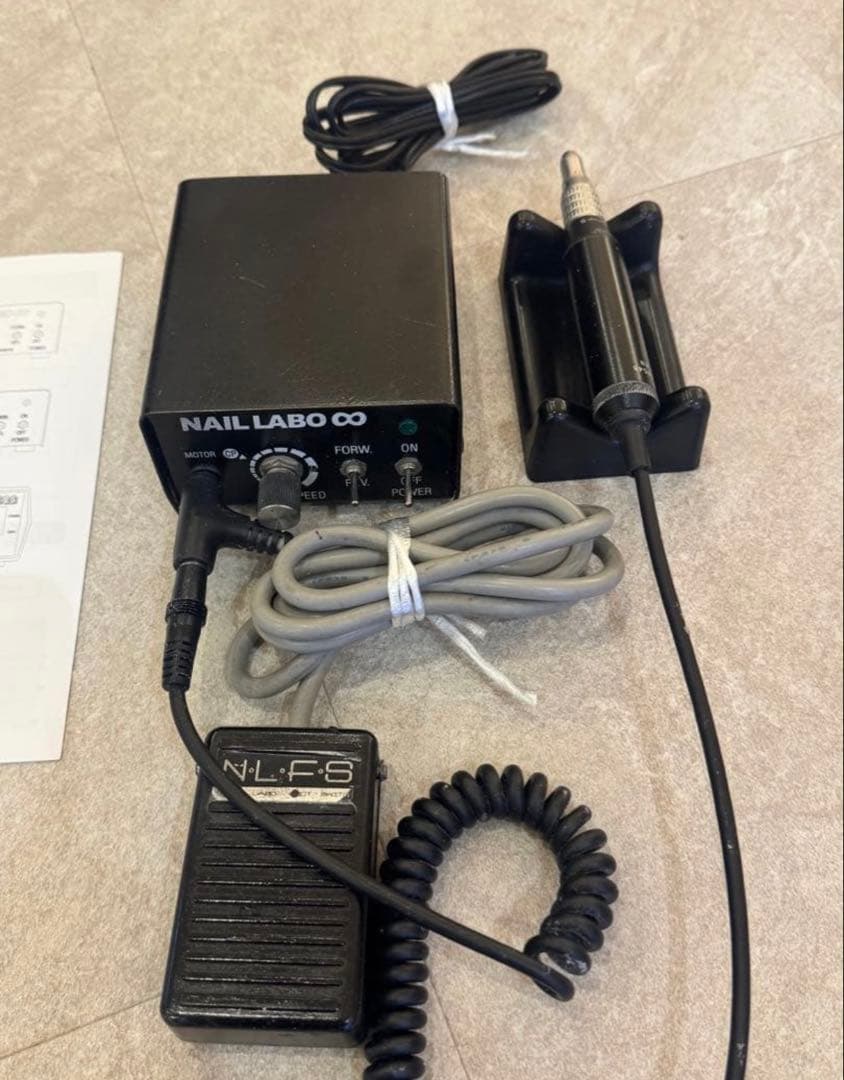 【お値下げ中】ネイルラボ∞ネイルマシン　フットペダル付き