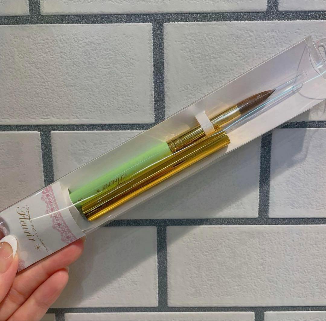 新品未開封★フルーリア 筆　スカルプチュアブラシ グリーン