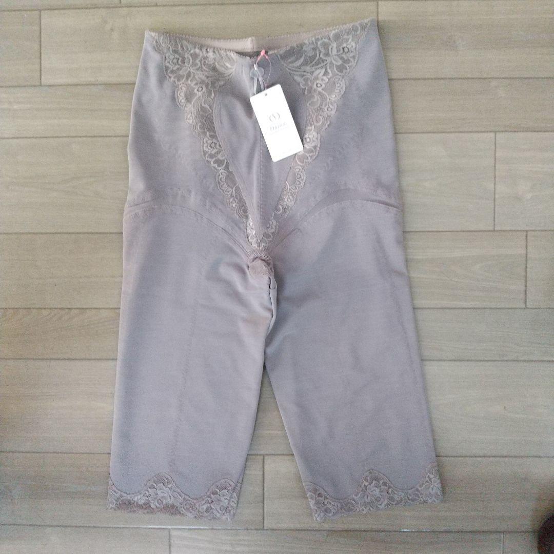 ダイアナ　ロングガードル