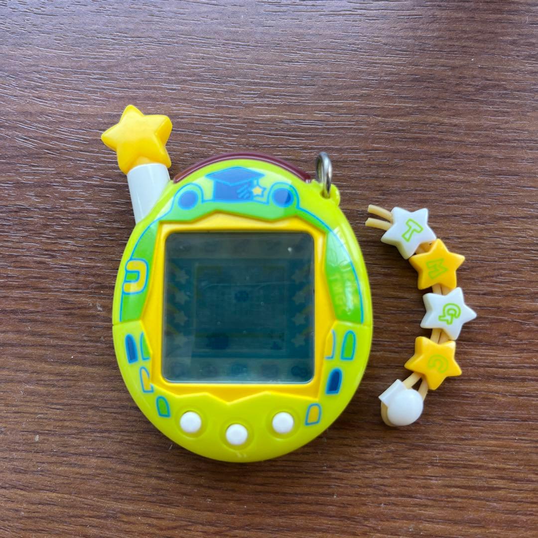 ウラじんせーエンジョイ！たまごっちプラス ウラたまかえる - メルカリ