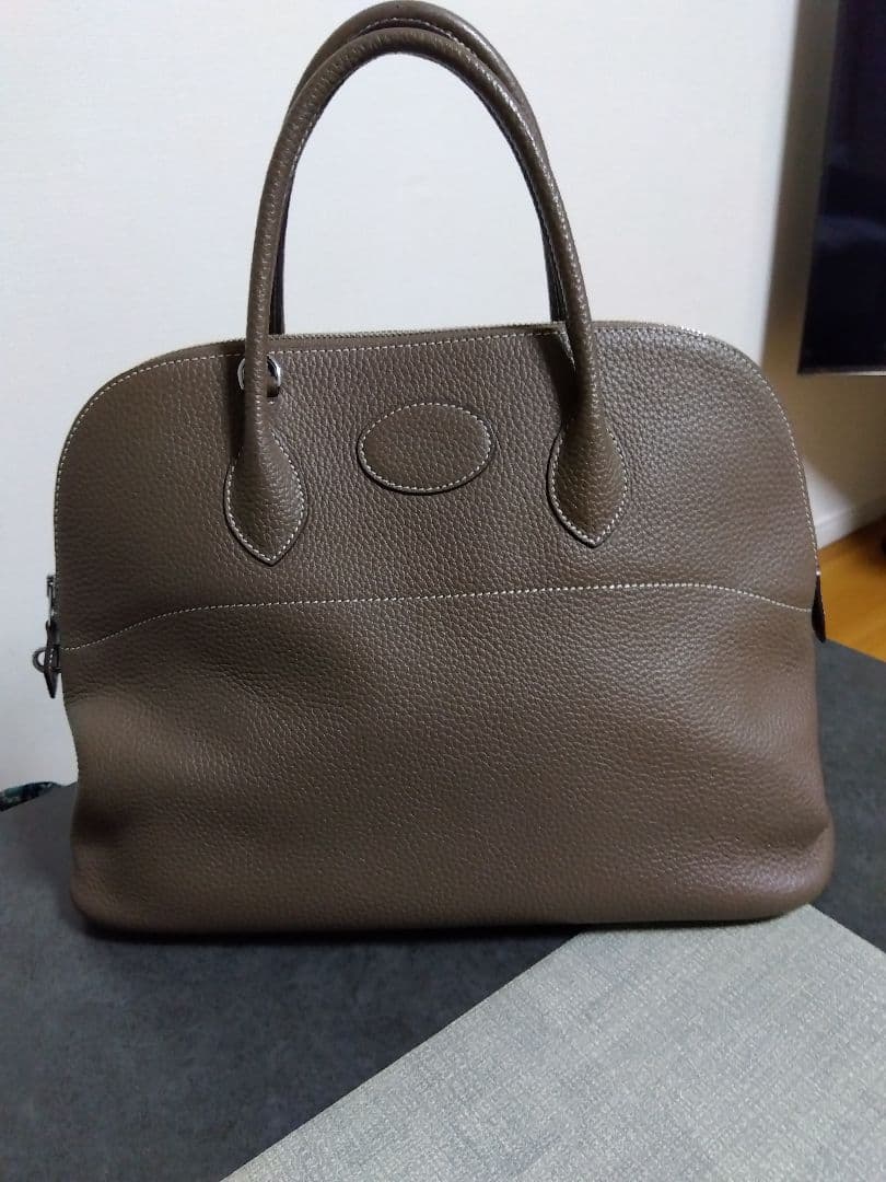 ブガッティバッグ