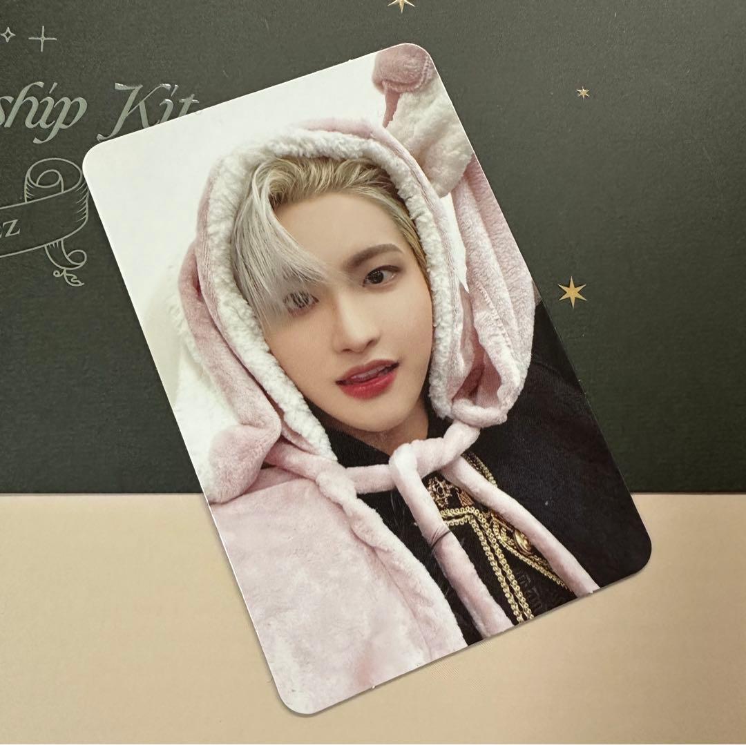 ATEEZ ソンファ メクス うさぎ ATEEZ ANITEEZ ソンファ ステッカー トレカ - メルカリ