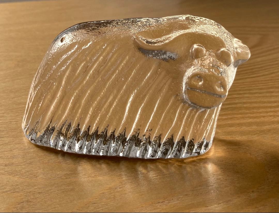 北欧のガラスオブジェ