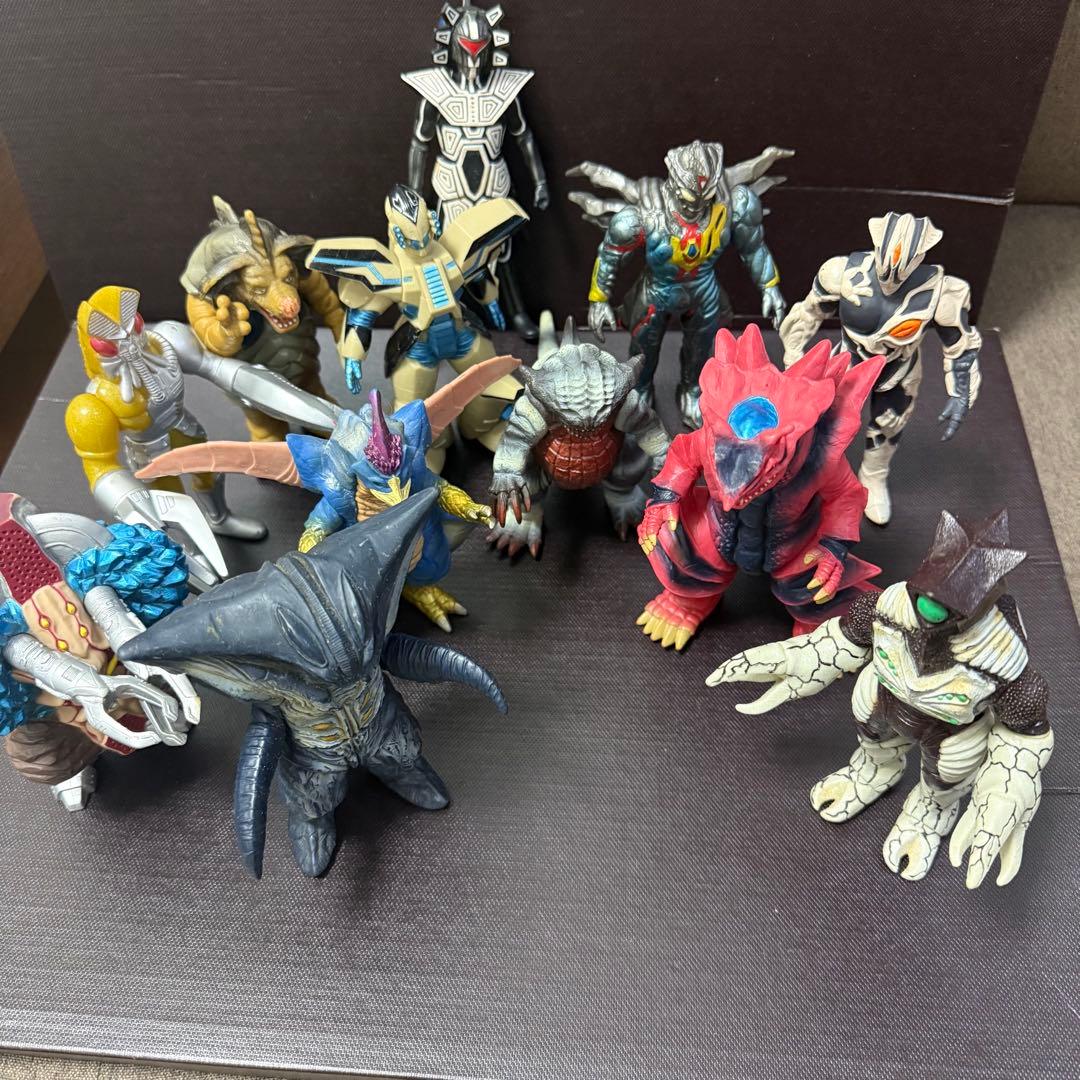 最終値下げ！ウルトラシリーズ　ウルトラ怪獣ソフビ12体セット