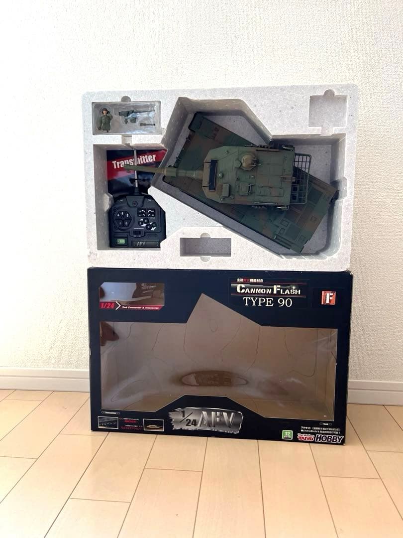 CANNON FLASH TYPE90 陸上自衛隊90式戦車 2色迷彩　タイヨー