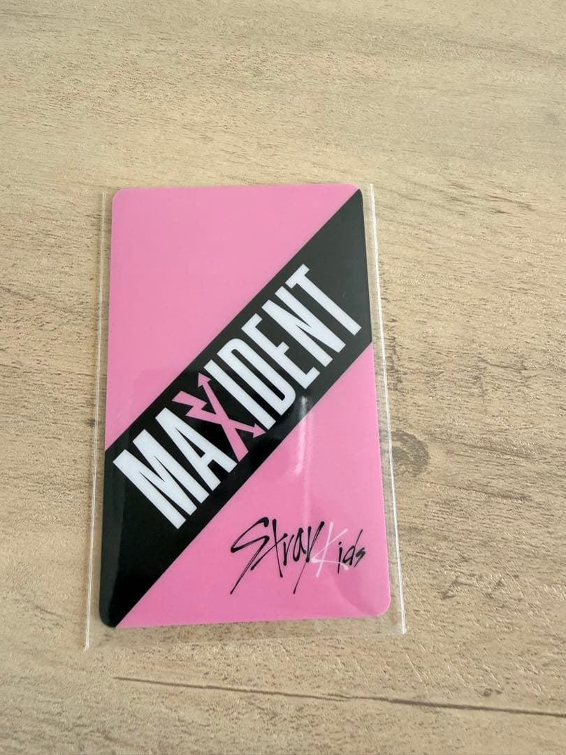 Stray Kids ストレイキッズ MAXIDENT ヒョンジントレカ - メルカリ
