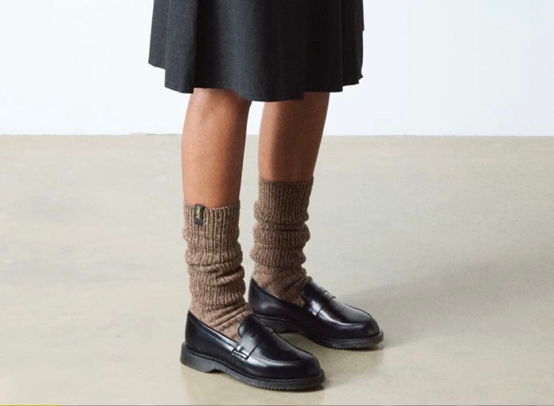 Dr. Martens TEMARA ローファー シューズ