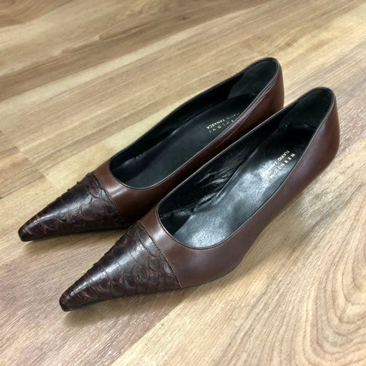 mikke 伊製パンプス ブラウンパイソンコンビサイズ23.5cm r4007_r1.jpg