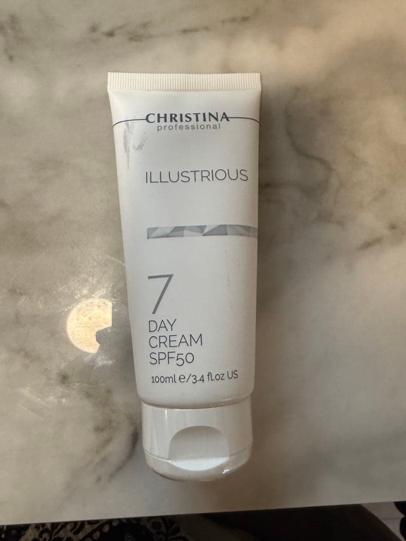 日焼け止め CHRISTINA ILLUSTRIOUS 7 DAY CREAM SPF50