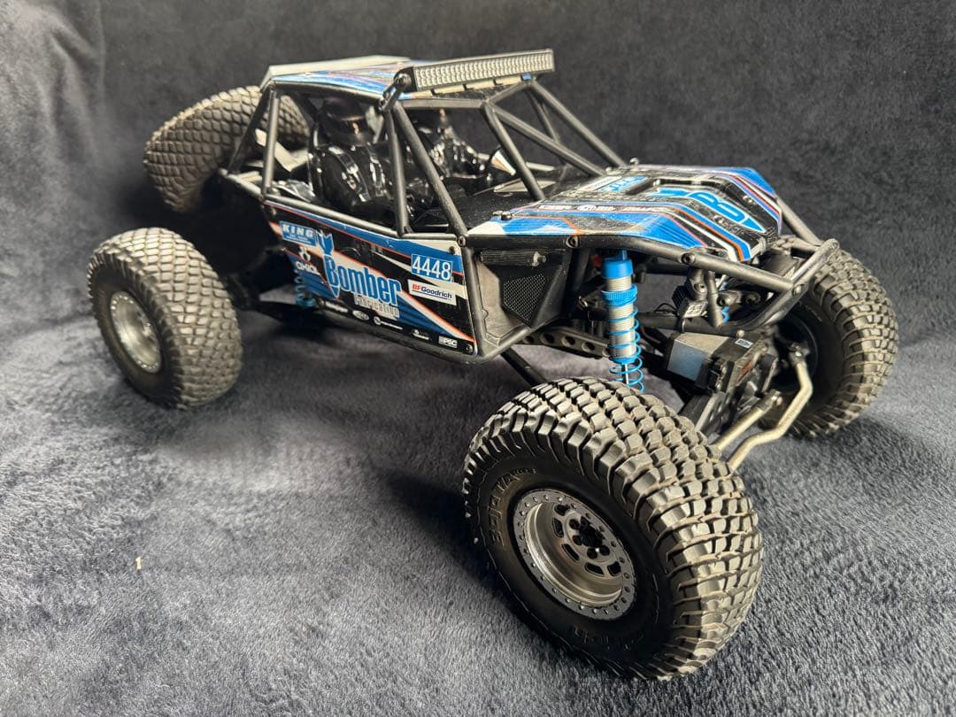 ホビーラジコン axial RR10 bomber RC Axial RR10 Bomber 2.0 1/10 RTR Rock Racer (Grey) [AXI03016T2