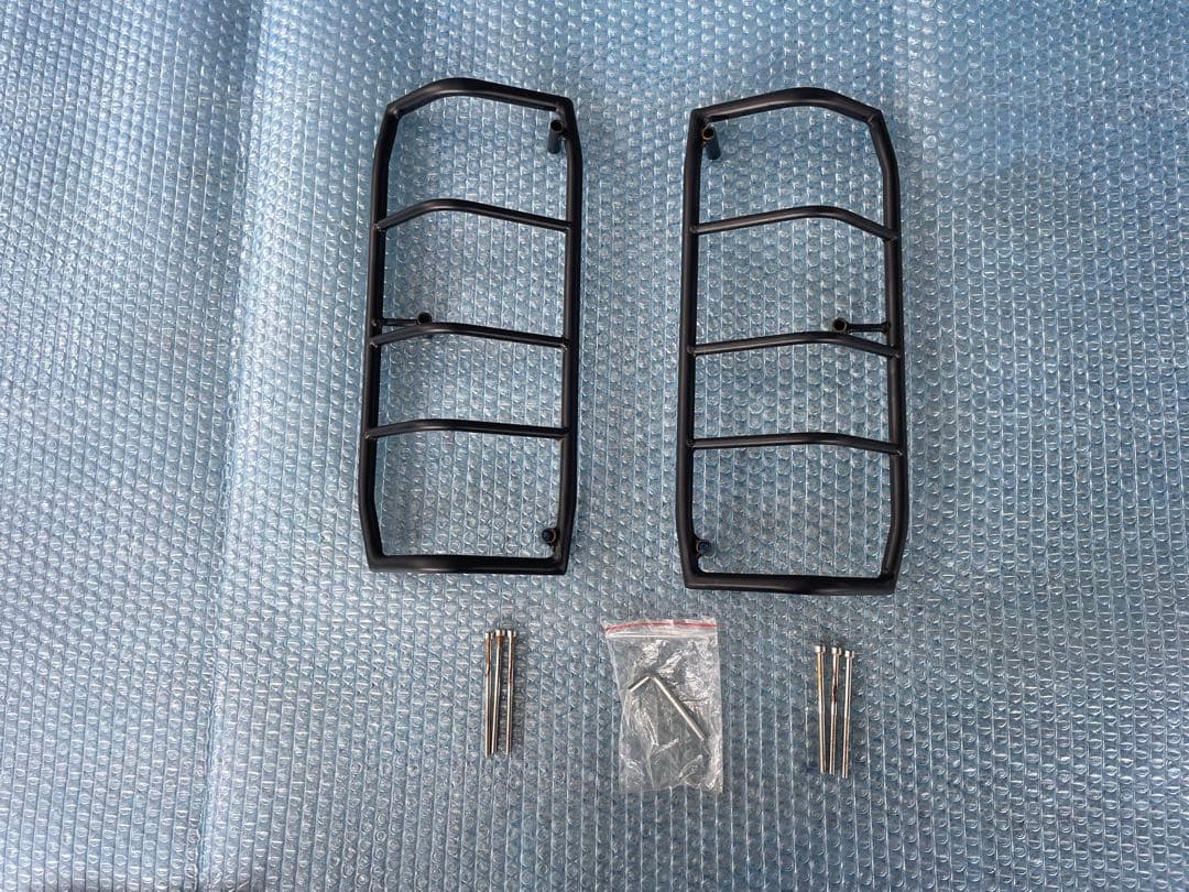 ランクル74ミドル FRPトップ用 テールランプガード