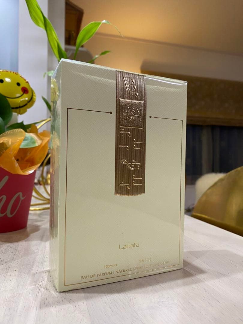 香水(女性用) Lattafa Angham
