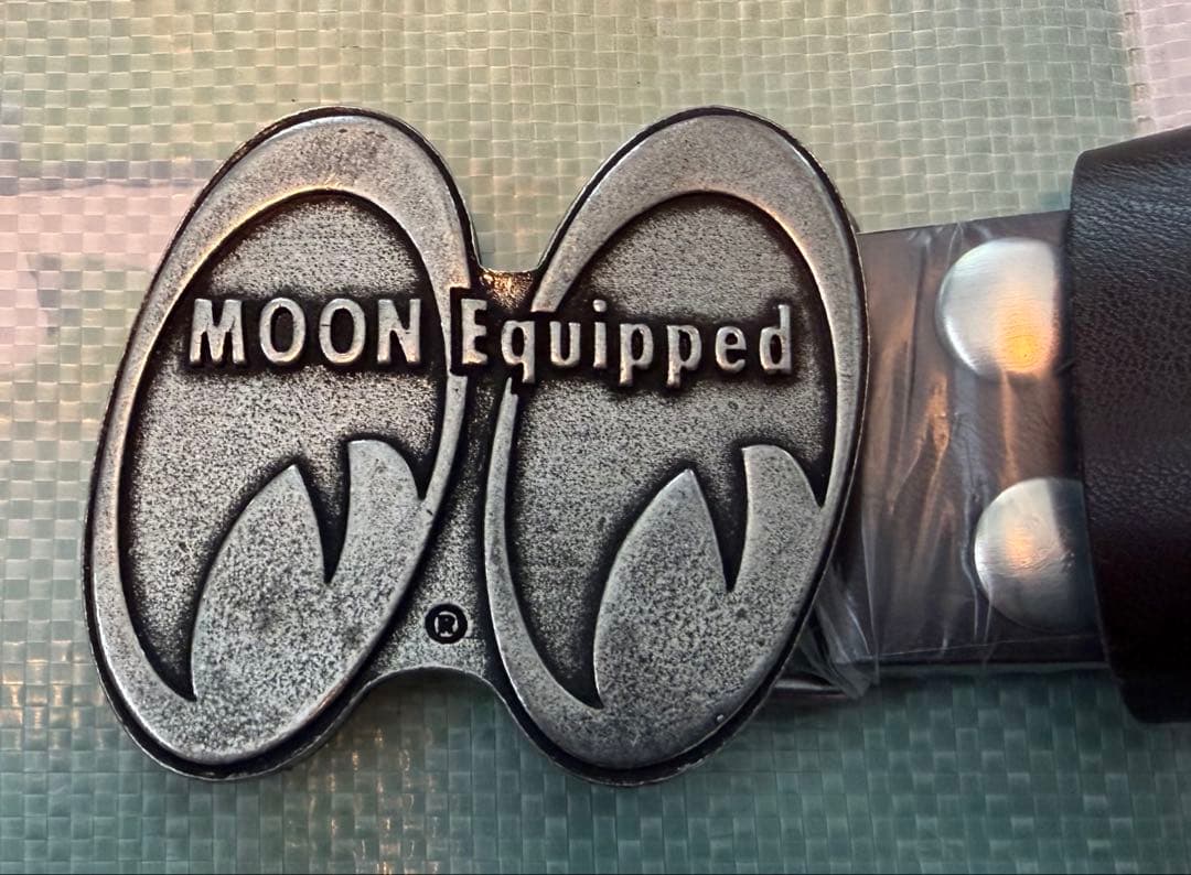 MOONEYES ムーンアイズ 金属製 バックル & ベルト 超レア